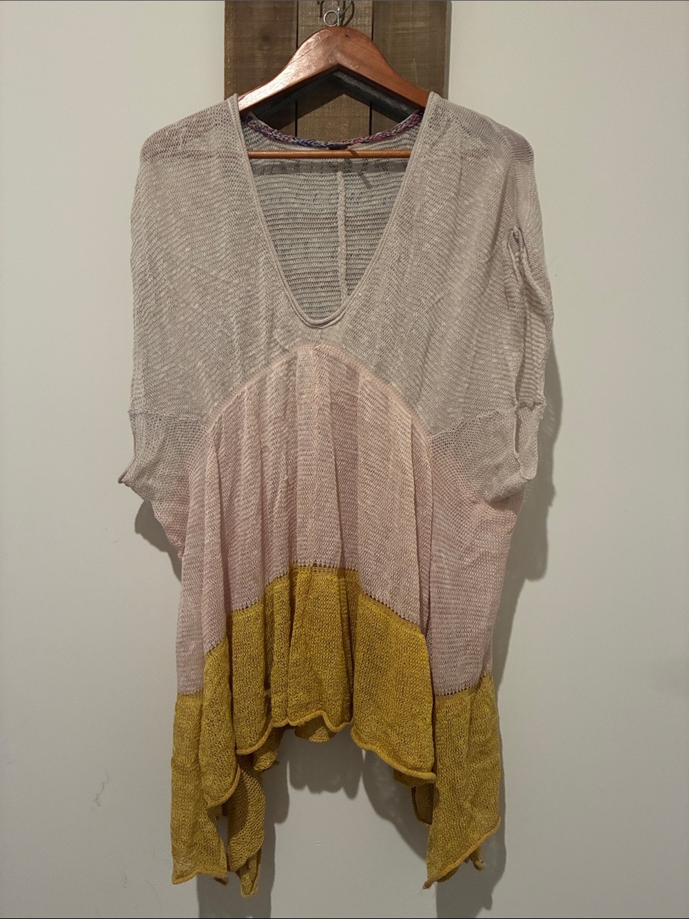 Lightweight White Open-Knit Cardigan with Colorful Trim
